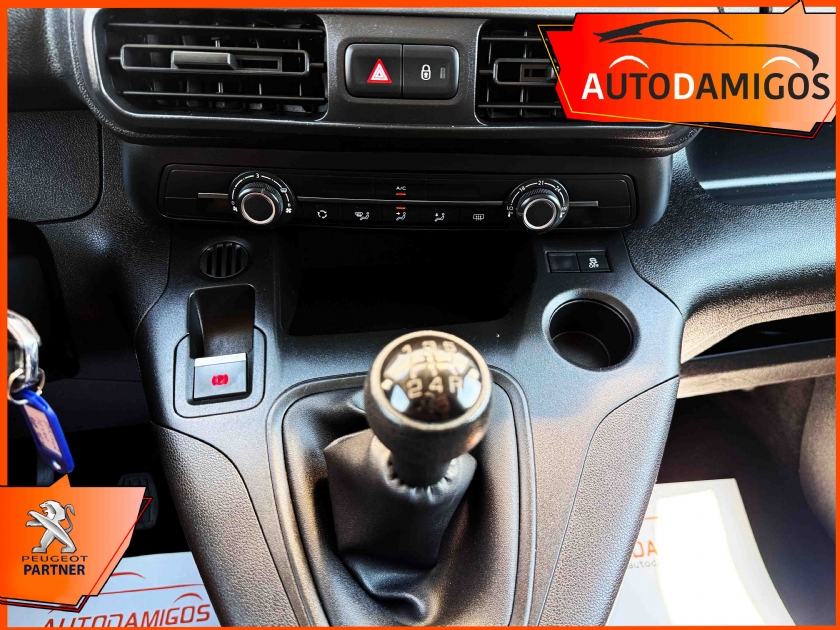 AutoDamigos - Peugeot  Partner 1.5 BLUEHDi 102PS  51.000KM 3ΘΕΣΙΟ ΕΛΛΗΝΙΚ