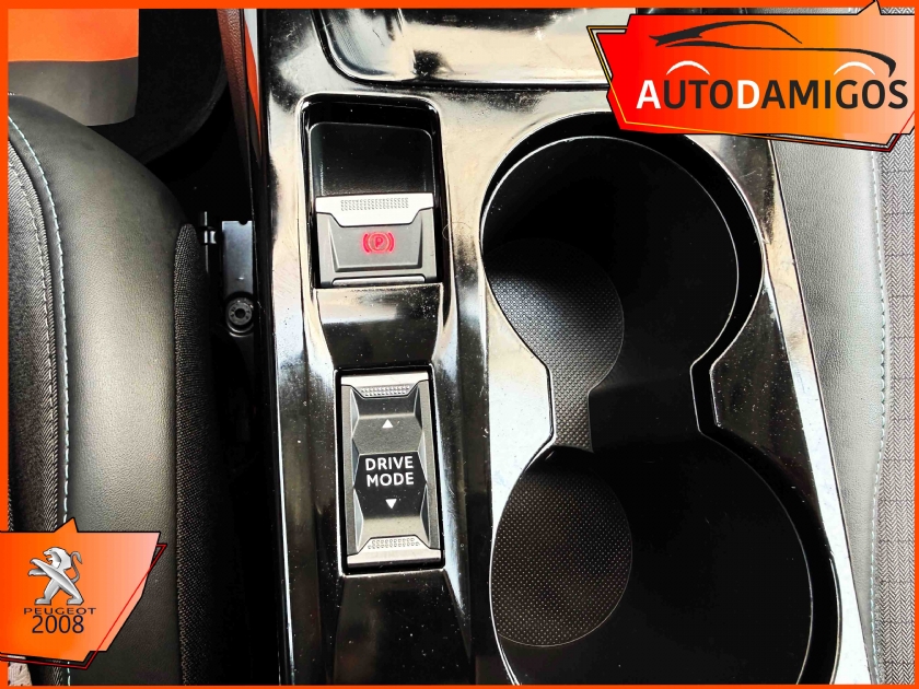 AutoDamigos - Peugeot 2008 1.2PureTech Allure  AUTO 130PS  EURO6