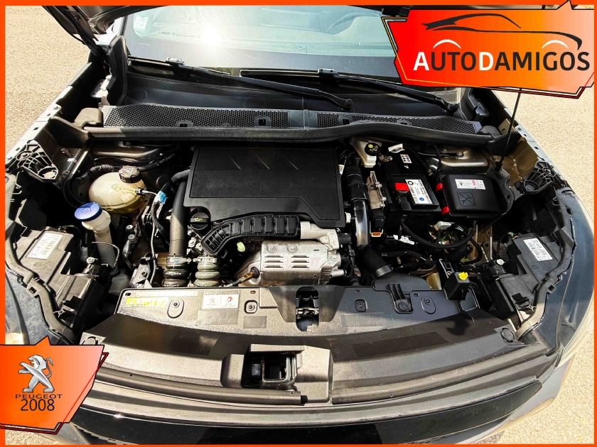 AutoDamigos - Peugeot 2008 1.2PureTech Allure  AUTO 130PS  EURO6